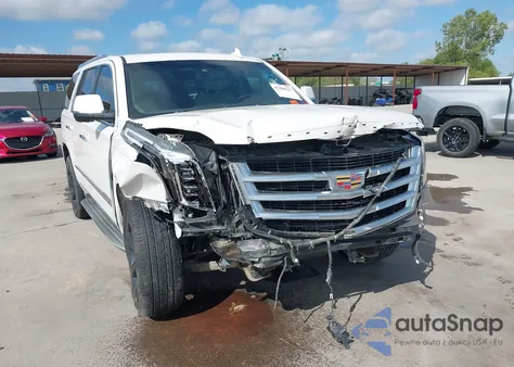 2016 Cadillac Escalade Luxury Collection z USA, uszkodzony, nr VIN 1GYS4BKJ6GR175853